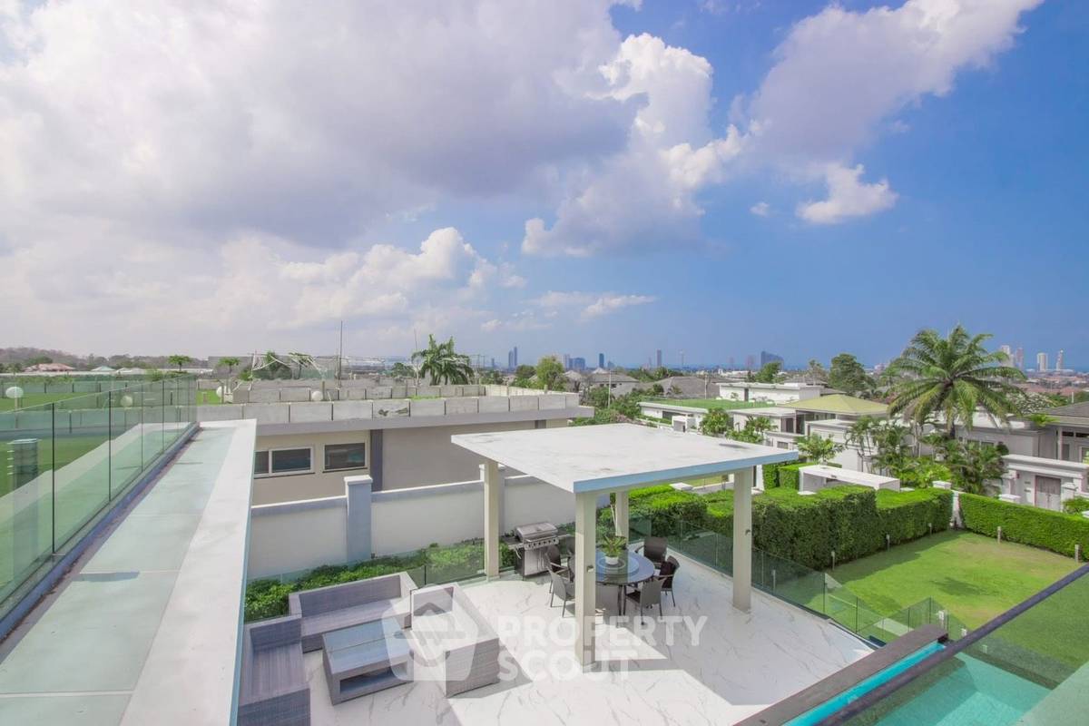 picture 10-BR Villa close to Pattaya South (ID 2933794) - 4/45