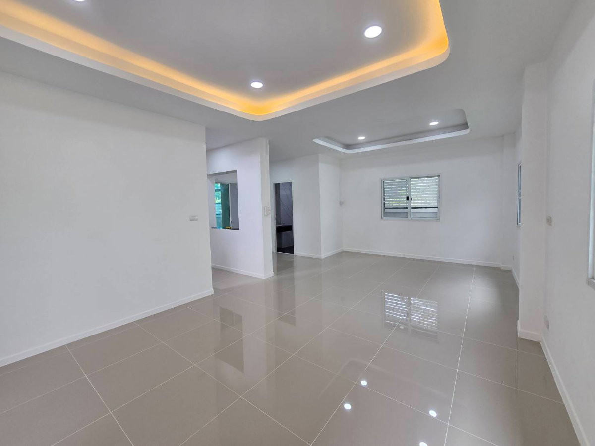 รูป บ้านเดี่ยวหลังใหญ่ รีโนเวทใหม่ ทำเลดี ม.เมลาวิลล์ คลอง2 ลำลูกกา11 ซ.เสมาฟ้าคราม ประชาธิปัตย์ ธัญบุรี ปทุมธานี เดินทางสะดวก - รูปที่ 12/37