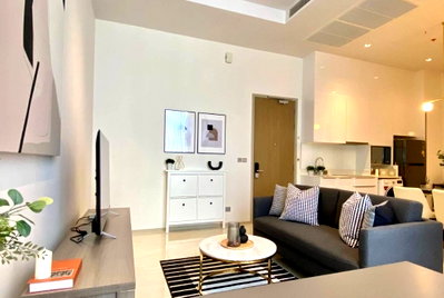 คอนโดให้เช่า : Hot Unit Condo for Rent | Chong Nonsi | Great Price in Prime Business Area | Near BTS Chong Nonsi | 70,000 THB/Month LTHC14988