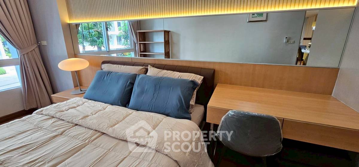 picture 3-BR Condo at The Bangkok Thanon Sub near MRT Sam Yan (ID 1541108) - 15/17