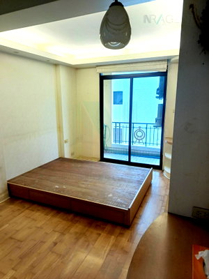 Condos for sale Central Silom : 📌 For Sell Condo PIPAT PLACE SATHORN Building 1, Floor 4,1 bed room, Room size 52 sqm