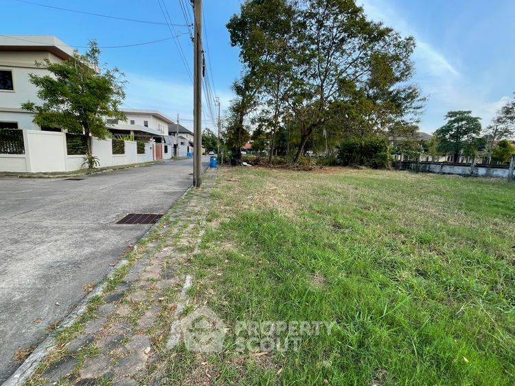 picture 480 m² Land for Sale in Dokmai (ID 2933699) - 2/3