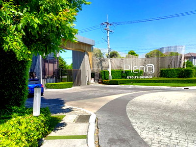 Townhouses for sale : townhouse for sale, Pleno Bangna-Onnut, near Suvarnabhumi Airport & expressway!