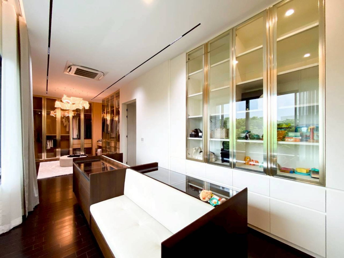 รูป ขายบ้านเดี่ยวสุดหรู The Honor โยธินพัฒนา แปลงริม Private Pool Villa 6ห้องนอน + 2 ห้องอเนกประสงค์ 8 ห้องน้ำ ราคา 72ลบ. - รูปที่ 26/50