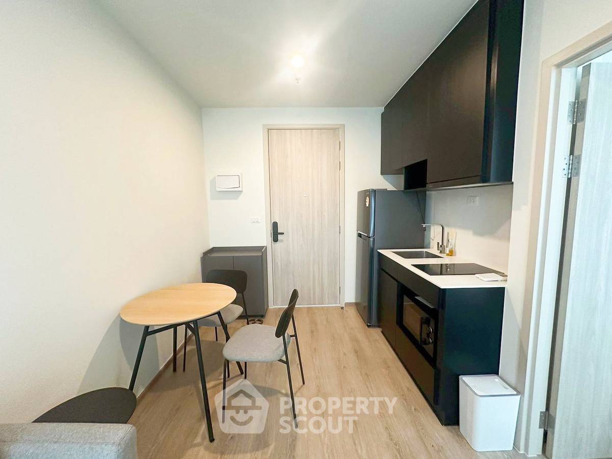 picture 1-BR Condo at Nue District R9 near MRT Phra Ram 9 (ID 2916182) - 5/11