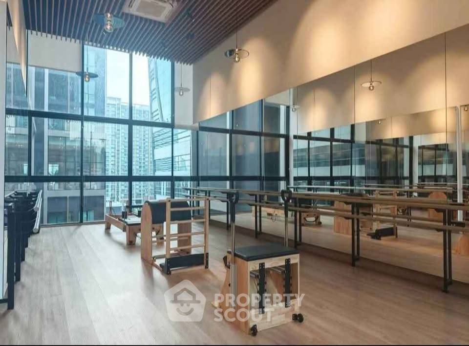 picture 1-BR Condo at Nue District R9 near MRT Phra Ram 9 (ID 2864948) - 31/41