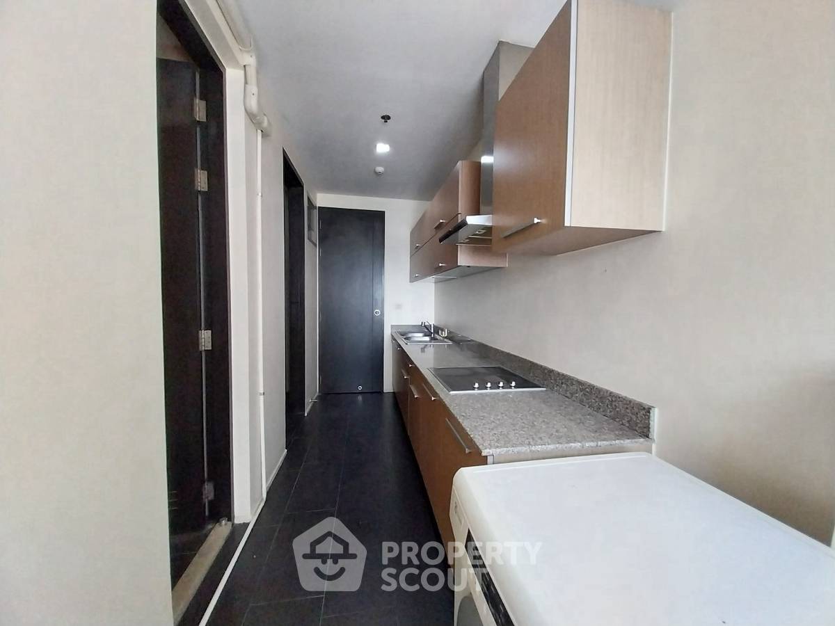 picture 3-BR Condo at The Madison near BTS Phrom Phong (ID 2934029) - 10/20