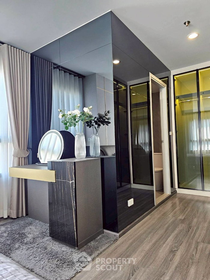 picture 2-BR Condo at Ideo Chula Samyan near MRT Sam Yan (ID 2933126) - 8/18
