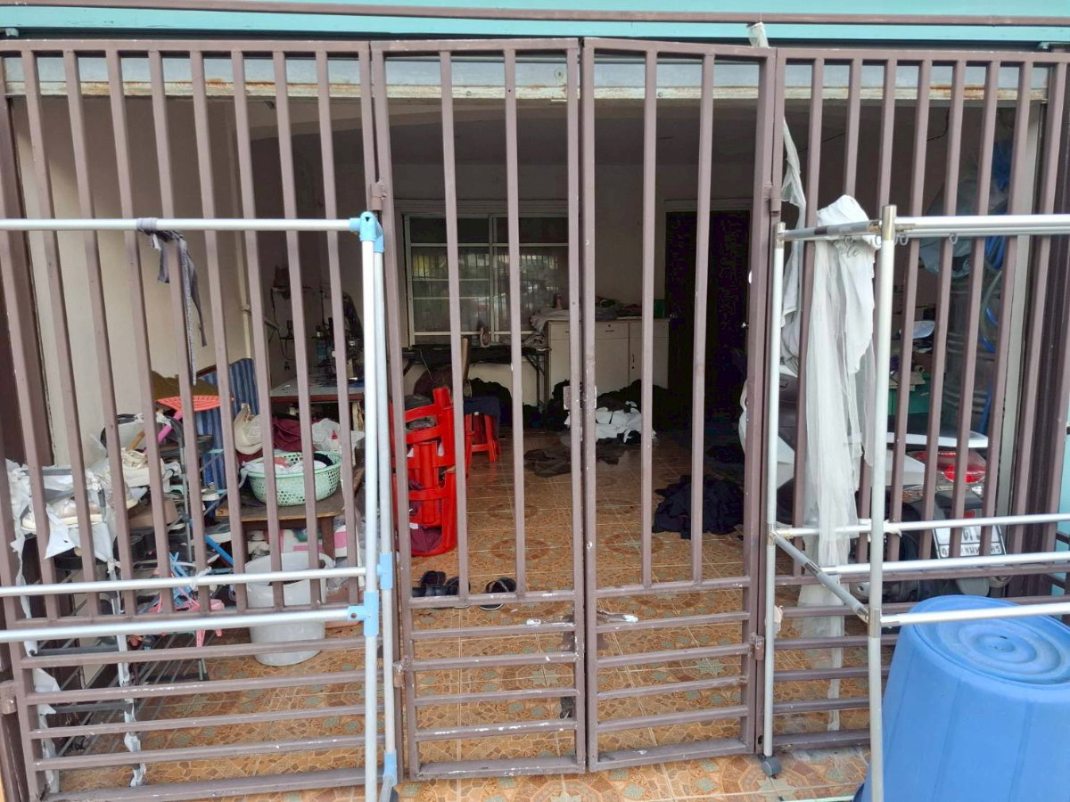รูป 📣 ขายทาวน์เฮ้าส์ ทำเลดี หทัยราษฎร์ 39 | หมู่บ้านเค.ซี. รามอินทรา 2 🏡  💰 ราคาขายเพียง 1.9 ล้านบาท - รูปที่ 3/6