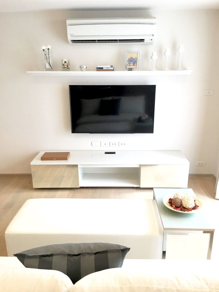 picture 1 Bedroom Condo for rent at Liv At 49 1094982 - 7/15