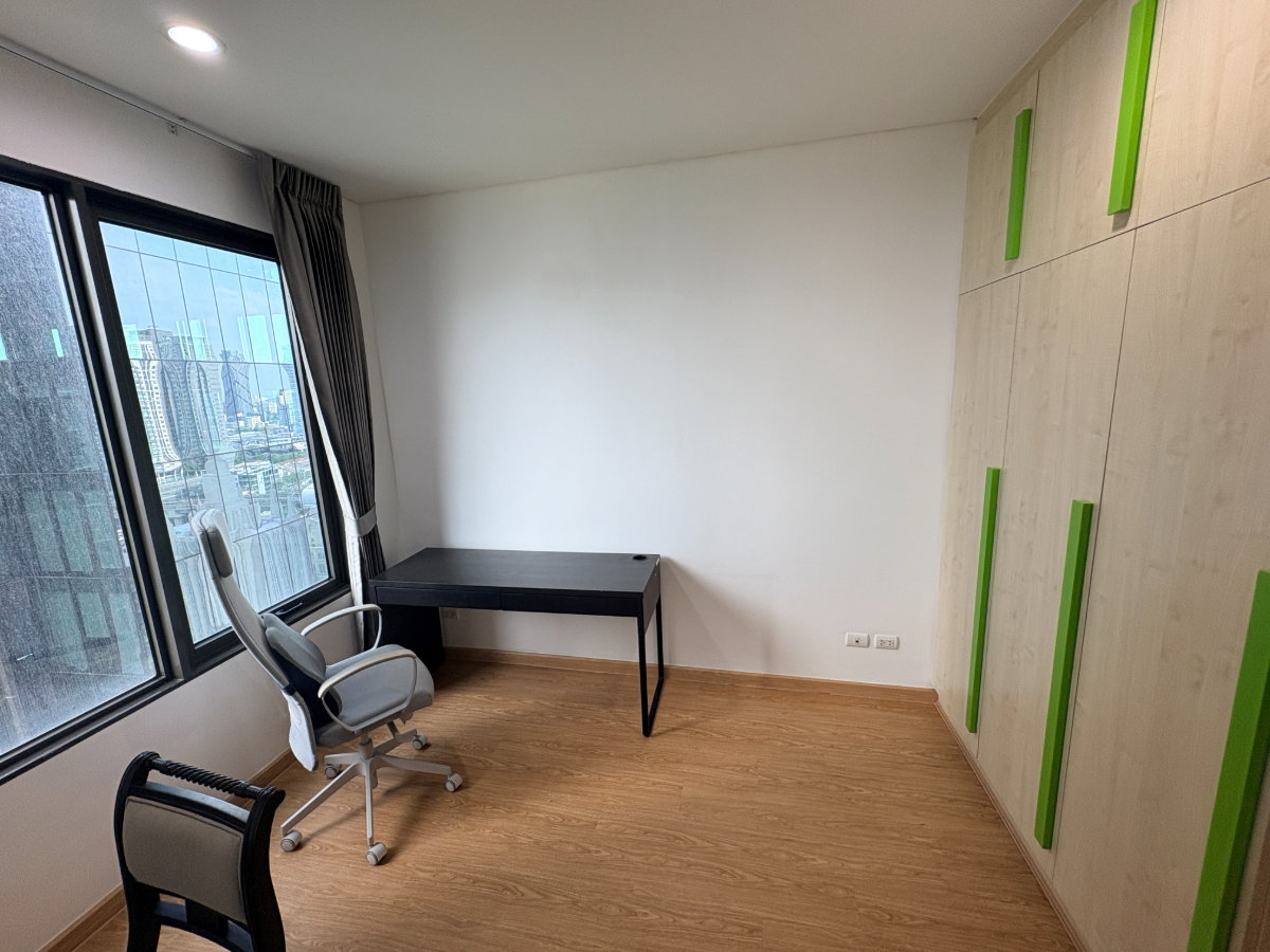 รูป วิลล่าอโศก 2 Bedroom 2 Bathroom 81sqm ชั้นสูง วิวสวย - รูปที่ 8/26