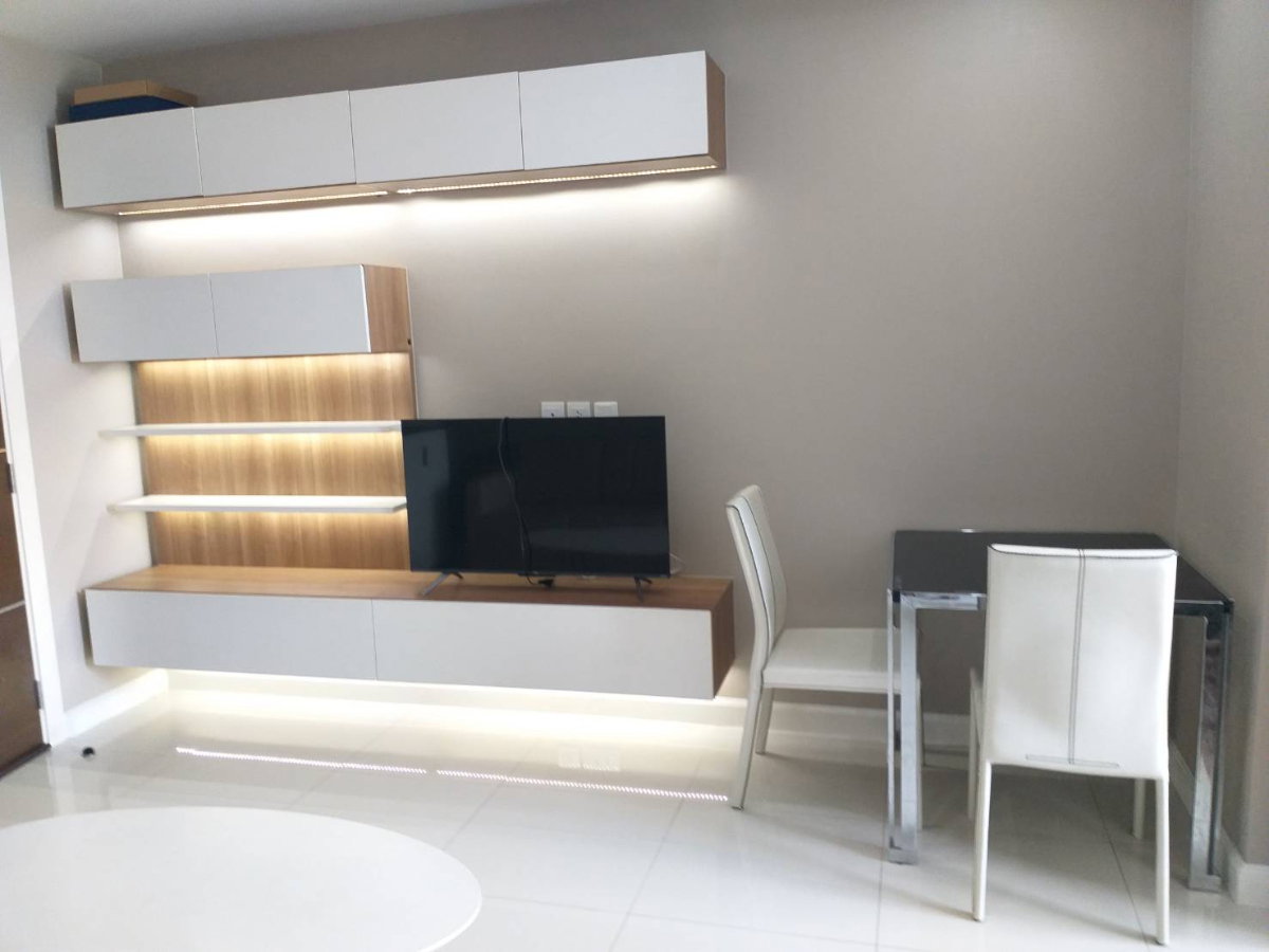 รูป ***ให้เช่าเดอะเมโทรโพลิส สำโรง คอนโดมิเนียม 1 ห้องนอน 1 ห้องน้ำ ขนาด 35 ตร.ม. ชั้น 21 ตึก A เฟอร์ครบ พร้อมเข้าอยู่ ปล่อยเช่า 12,000 บาท/เดือน - รูปที่ 2/8