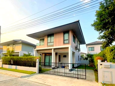 ขายบ้านเดี่ยว : ประกาศขายบ้านเดี่ยว 2 ชั้น โครงการคณาสิริ ศาลายา-ปิ่นเกล้า อายุบ้าน 4 ปี สภาพดีมาก ๆ เลยครับ