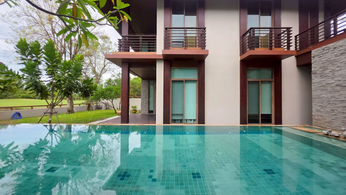 รูป ขายบ้านกึ่งรีสอร์ท อยู่ติดสนามกอล์ฟ โครงการกฤษดา ซิตี้ กอล์ฟ ฮิลล์(โครงการ 26) อ.นครชัยศรี จ.นครปฐม - รูปที่ 37/50