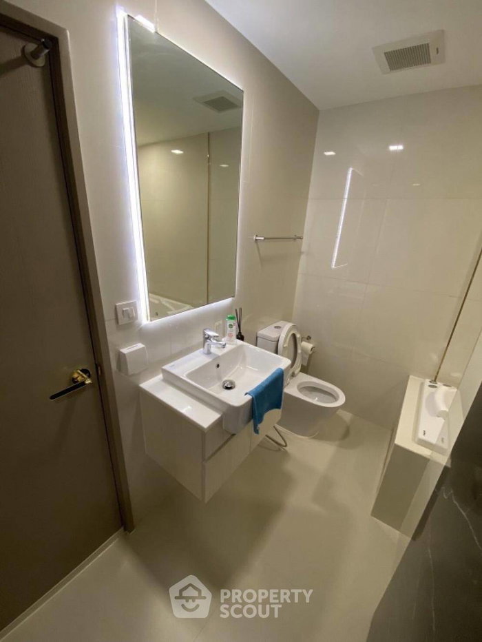picture 2-BR Condo 56 Sqm, Centric Ratchayothin, 200m to BTS Ratchayothin (ID 1134570) - 7/8