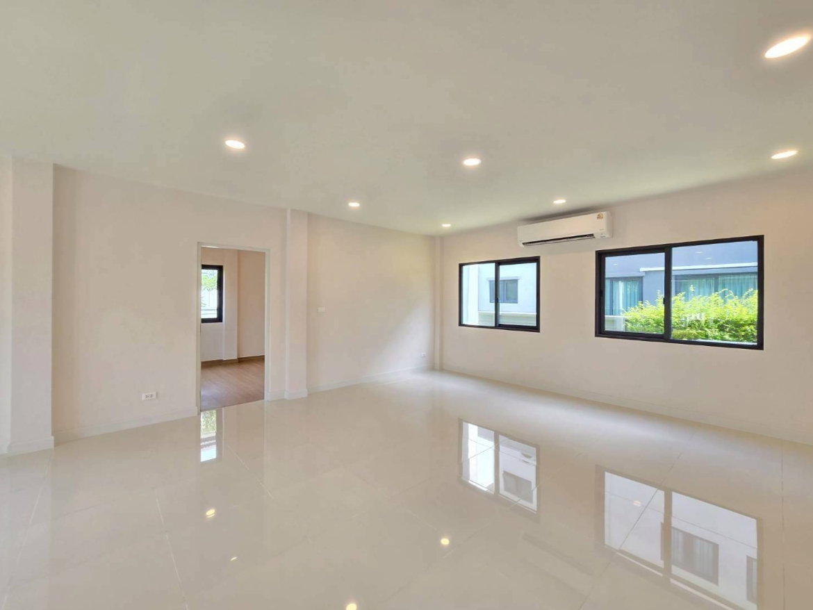 รูป ขายบ้านเดี่ยว เซนโทร ทวีวัฒนา เนื้อที่ 102.8 ตร.ว. พื้นที่ใช้สอย 320 ตร.ม. 4 นอน 5 น้ำ จอดรถ 4 คัน หลังใหญ่ ใกล้บรมราชชนนี เพชรเกษม กาญจนาภิเษก - รูปที่ 6/47