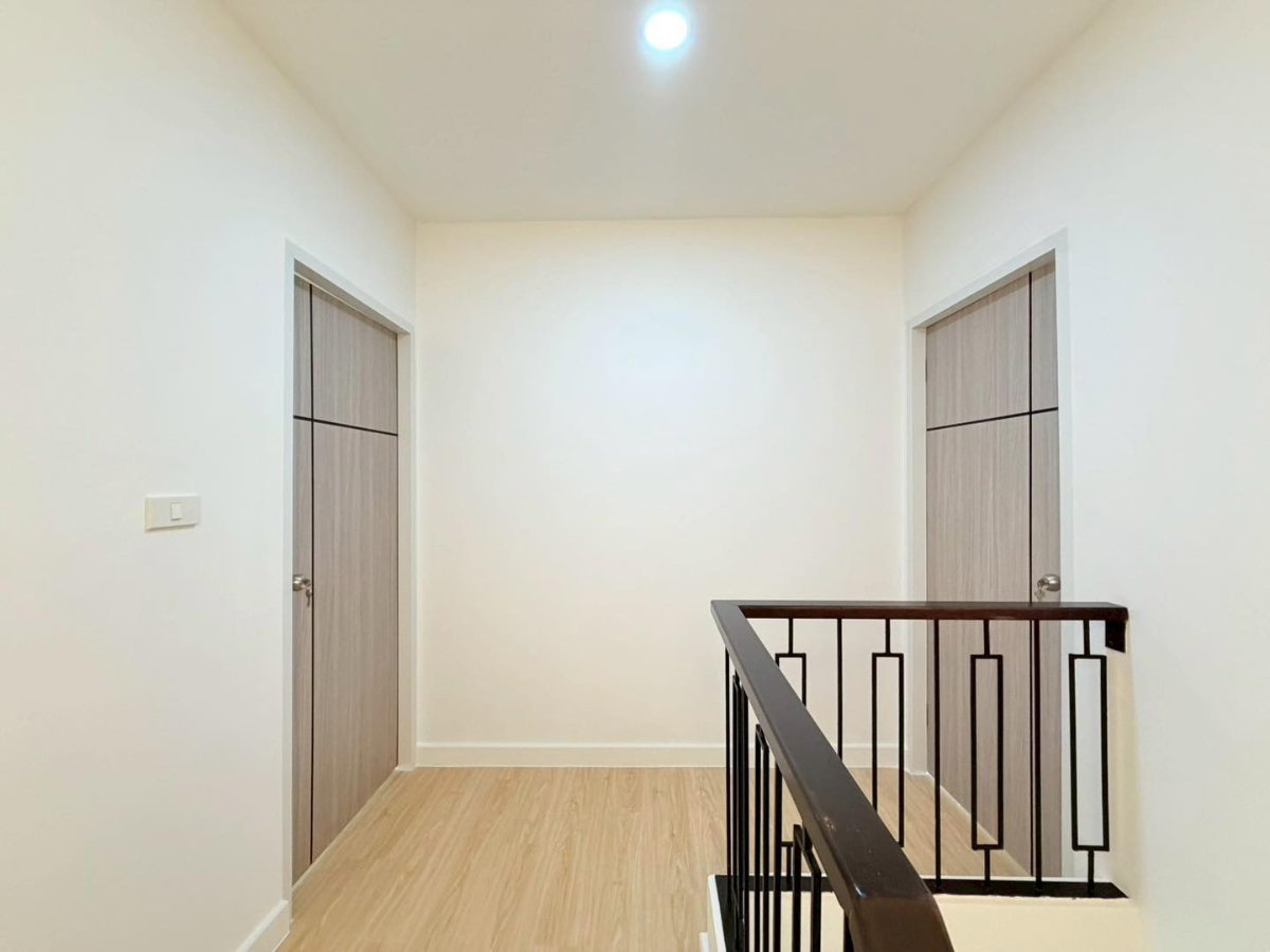รูป หมู่บ้านรัตนาวลัย บ้านแฝด  2 ชั้น รีโนเวทใหม่ ถนนวิภาวดี-รังสิต ซอยวิภาวดี-รังสิต 39 สีกัน ดอนเมือง - รูปที่ 22/41