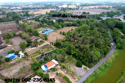 ที่ดิน เมืองนครนายก นครนายก : ขายที่ดิน 200 ตารางวา มีโฉนด ใกล้เมืองนครนายก ห่างถนนรังสิต 300 ม. ขายพร้อมโอน 9 แสนบาท