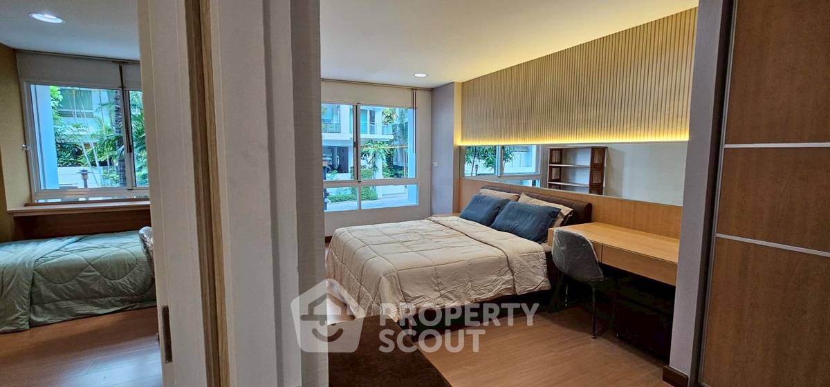 picture 3-BR Condo at The Bangkok Thanon Sub near MRT Sam Yan (ID 1541108) - 12/17
