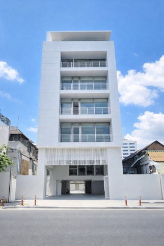 อาคารสำนักงาน 7 ชั้น MRTหัวลำโพง 700ม. มีดาดฟ้า 1202 ตรม. 102ตรว.สีลม สุรวงศ์ เจริญกรุง ขาย-ให้เช่า อาคารสร้างใหม่ เหมาะทำเป็น