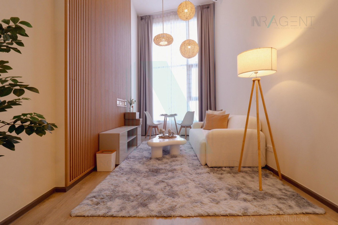 รูป 🎊 ให้เช่าคอนโด โซโห​ แบงค็อก​ รัชดา อาคาร 1 ชั้น 2 Duplex 2 ห้องนอน ขนาด 48.00 ตรม ใกล้ MRT ห้วยขวาง - รูปที่ 5/8