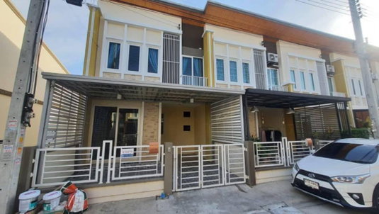 รูปภาพ ND0671 🏡🌴ปล่อยเช่า ทาวน์โฮม 2 ชั้น โครงการ โกลเด้น ทาวน์ ศรีนครินทร์-สุขุมวิท หลังมุม🏡