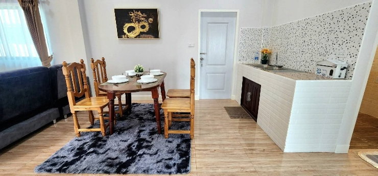 รูป เช่าบ้านพร้อมเฟอร์ฯโซนหางดง - บ้านถวายดีสยาม ห่างถนนใหญ่เพียง 200 ม. ใกล้ตลาดสดหางดง , อำเภอหางดง , กาดฝรั่ง , โรงเรียนนานาชาติลานนา
- รูปที่ 26/28