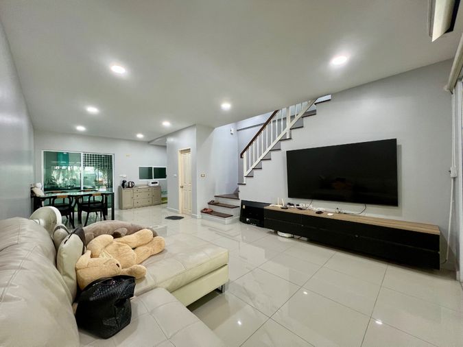 3-bed townhouse for sale, 162 sqm, 26.5 sq wah, Town Avenue Rama 9