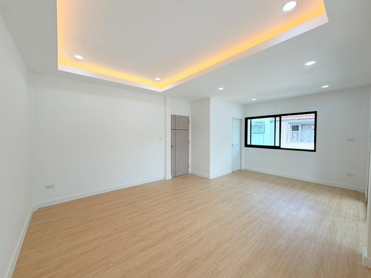 รูป หมู่บ้านรัตนาวลัย บ้านแฝด  2 ชั้น รีโนเวทใหม่ ถนนวิภาวดี-รังสิต ซอยวิภาวดี-รังสิต 39 สีกัน ดอนเมือง - รูปที่ 31/41