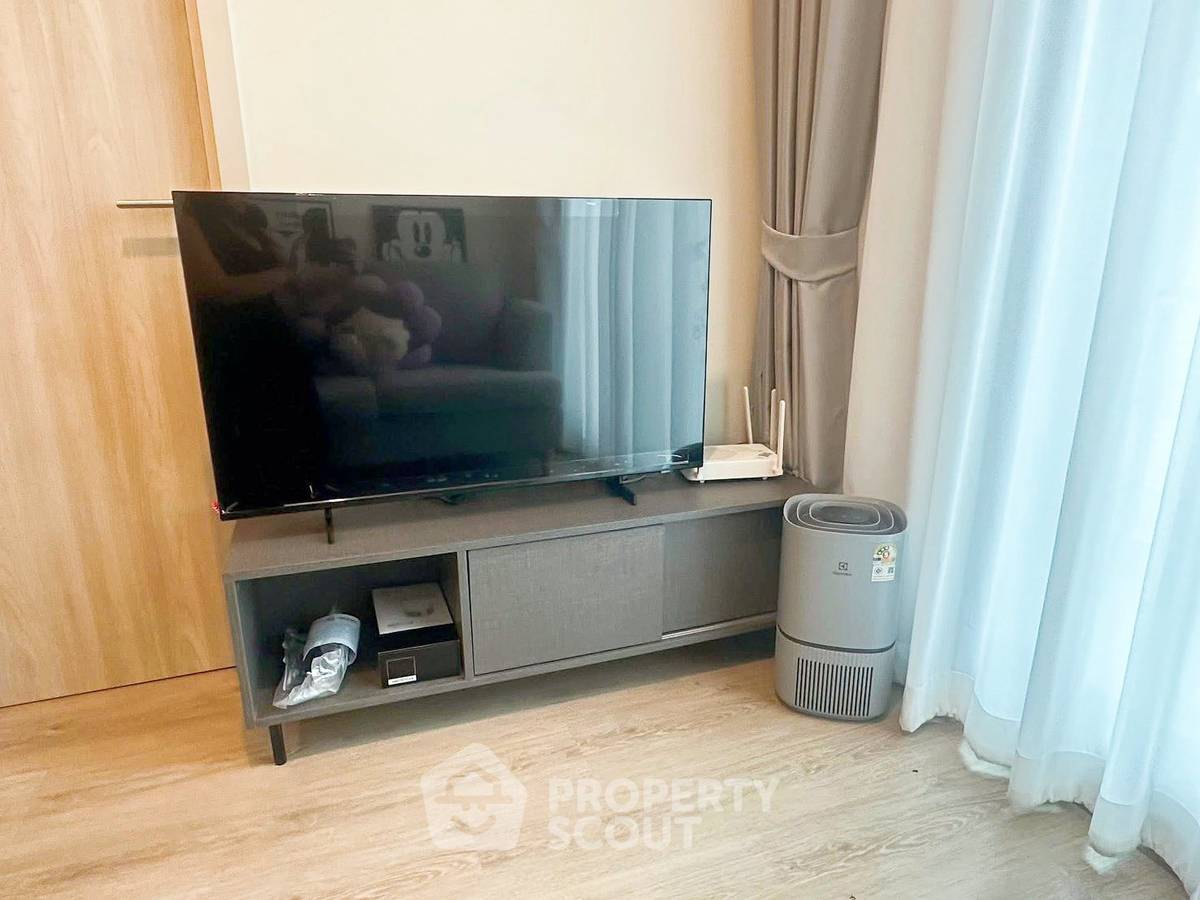 picture 1-BR Condo at Nue District R9 near MRT Phra Ram 9 (ID 2916182) - 6/11