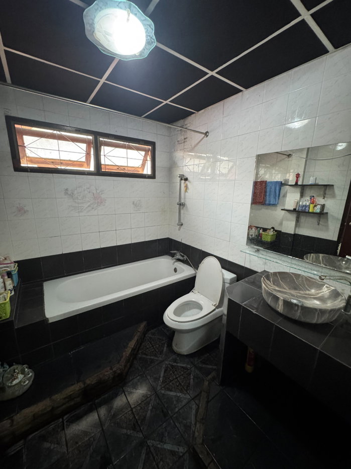 รูป ขายด่วน ถูกที่สุด บ้านเดี่ยว 2ชั้น หมู่บ้านมณียา2 ไทรม้า-ท่าอิฐ เนื้อที่ดิน 51 ตร.วา 5นอน3น้ำ ทำเลดี เดินทางสะดวก ใกล้รถไฟฟ้า สถานีบางรักน้อยท่าอิฐ  - รูปที่ 10/12