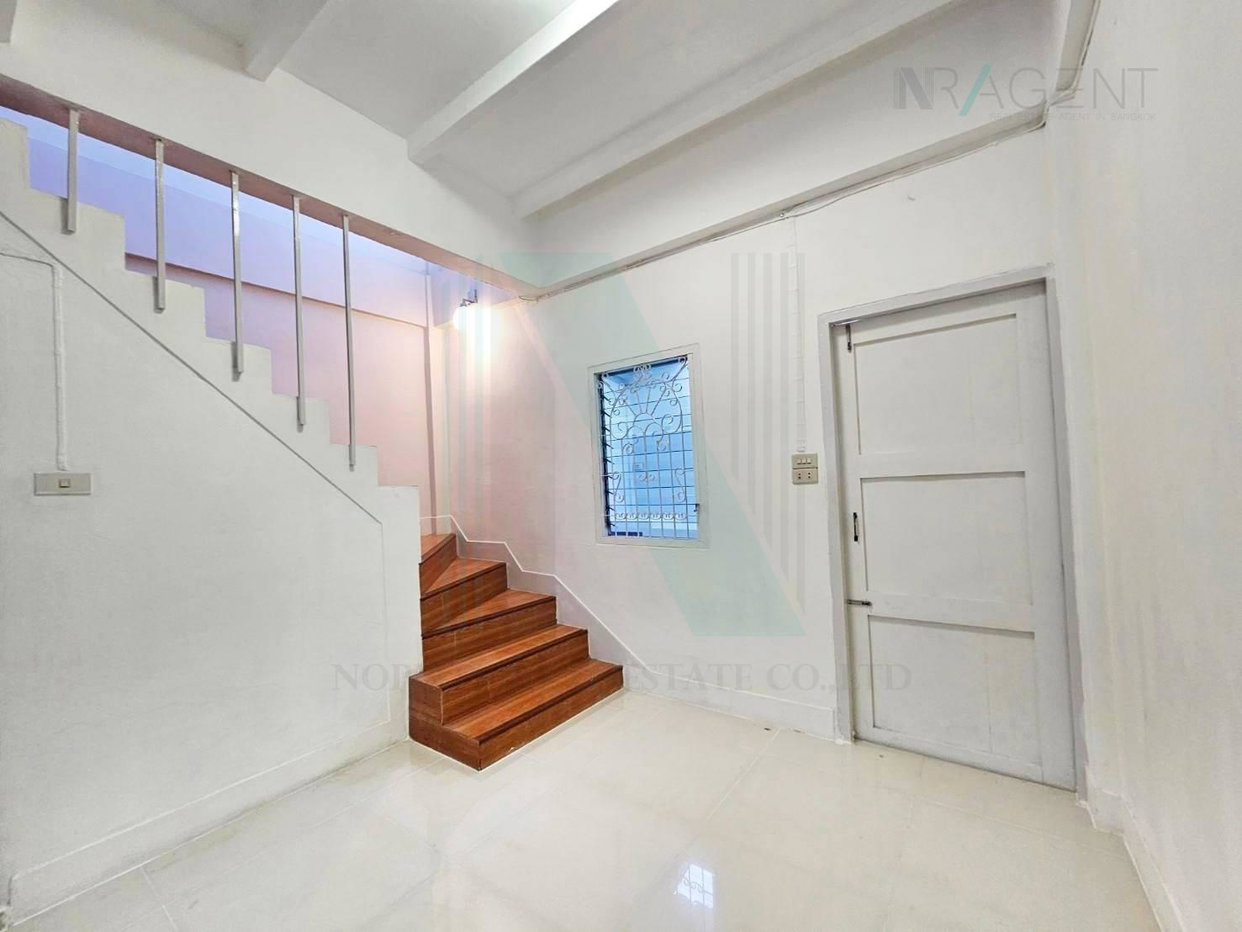 รูป 📌 ขายทาวน์เฮาส์ โครงการ บ้านปรีชา 8 2 ชั้น 2 ห้องนอน 2 ห้องน้ำ - รูปที่ 3/8