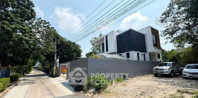 picture 4-BR House close to Hua Hin City (ID 2933422) - 2/17
