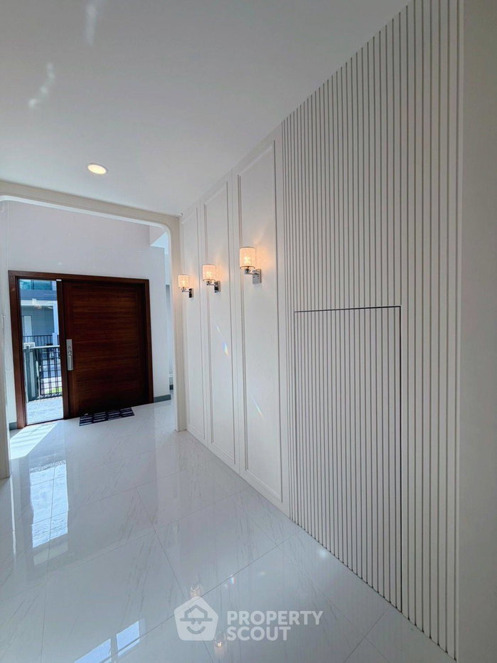รูป บ้าน 6-ห้องนอน ที่ เดอะ ซิตี้ บางนา ใน บางแก้ว (ID 2937171) - รูปที่ 19/32