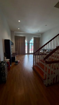 ปล่อยเช่า Town Home ห้องนั่งเล่นแบบ Double Volume