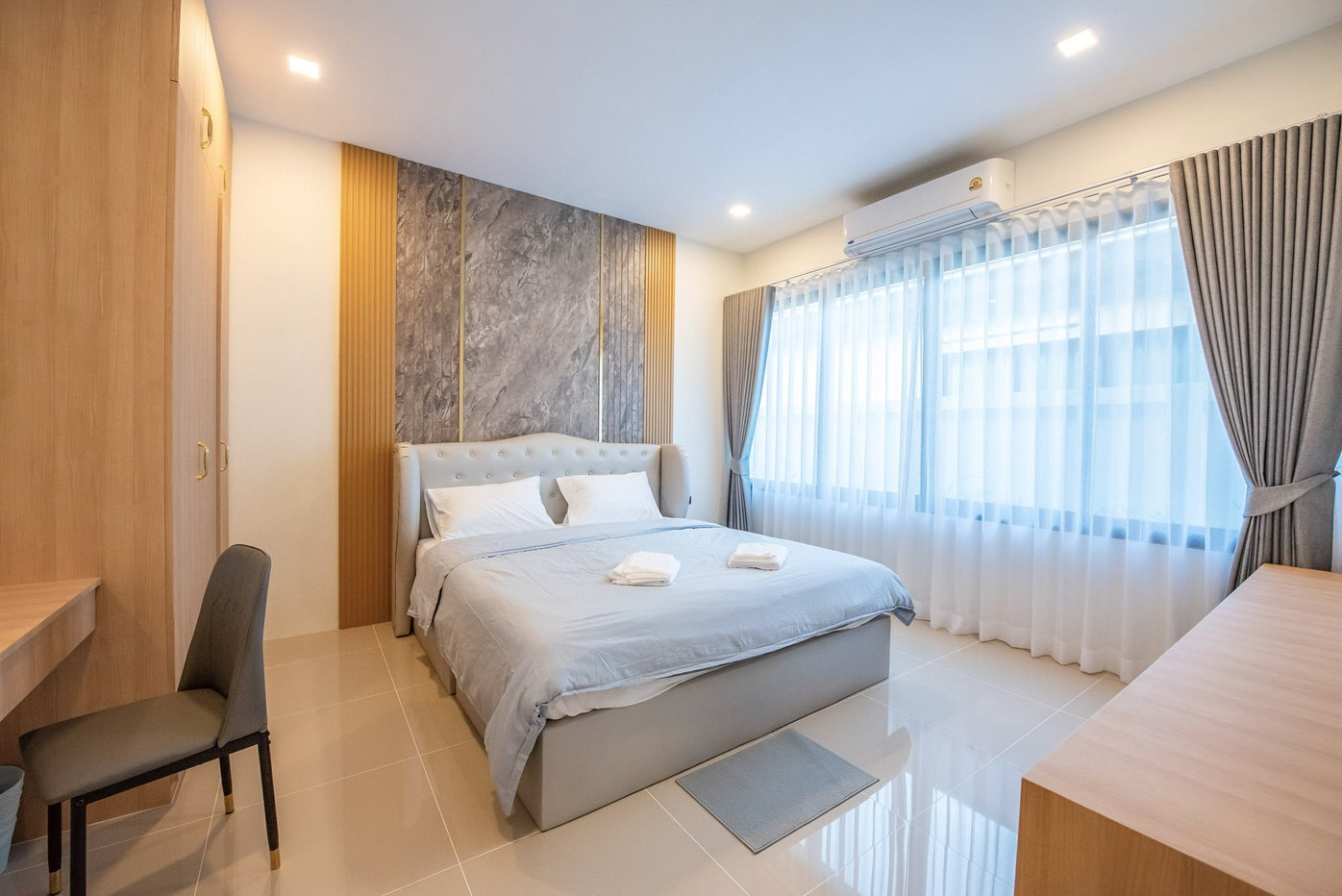 picture Pool Villa for Rent East Pattaya Modern Luxury Private Garden - 5/11