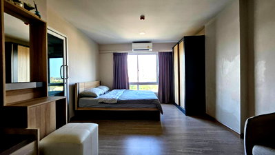 Condos for sale : Phahonyothin Rd, Khlong Nueng, Khlong Luang District, Pathum Thani