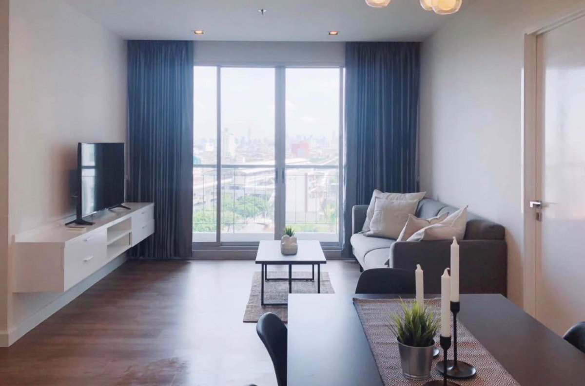 picture The Room Sathorn -            Taksin  - 2/13
