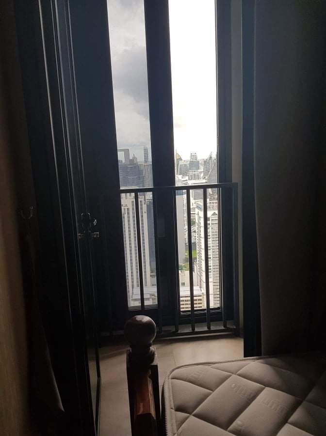picture Ashton asoke for rent ,1 bed 1 bath -near bts and mrt ***hot deal*** - 20/21