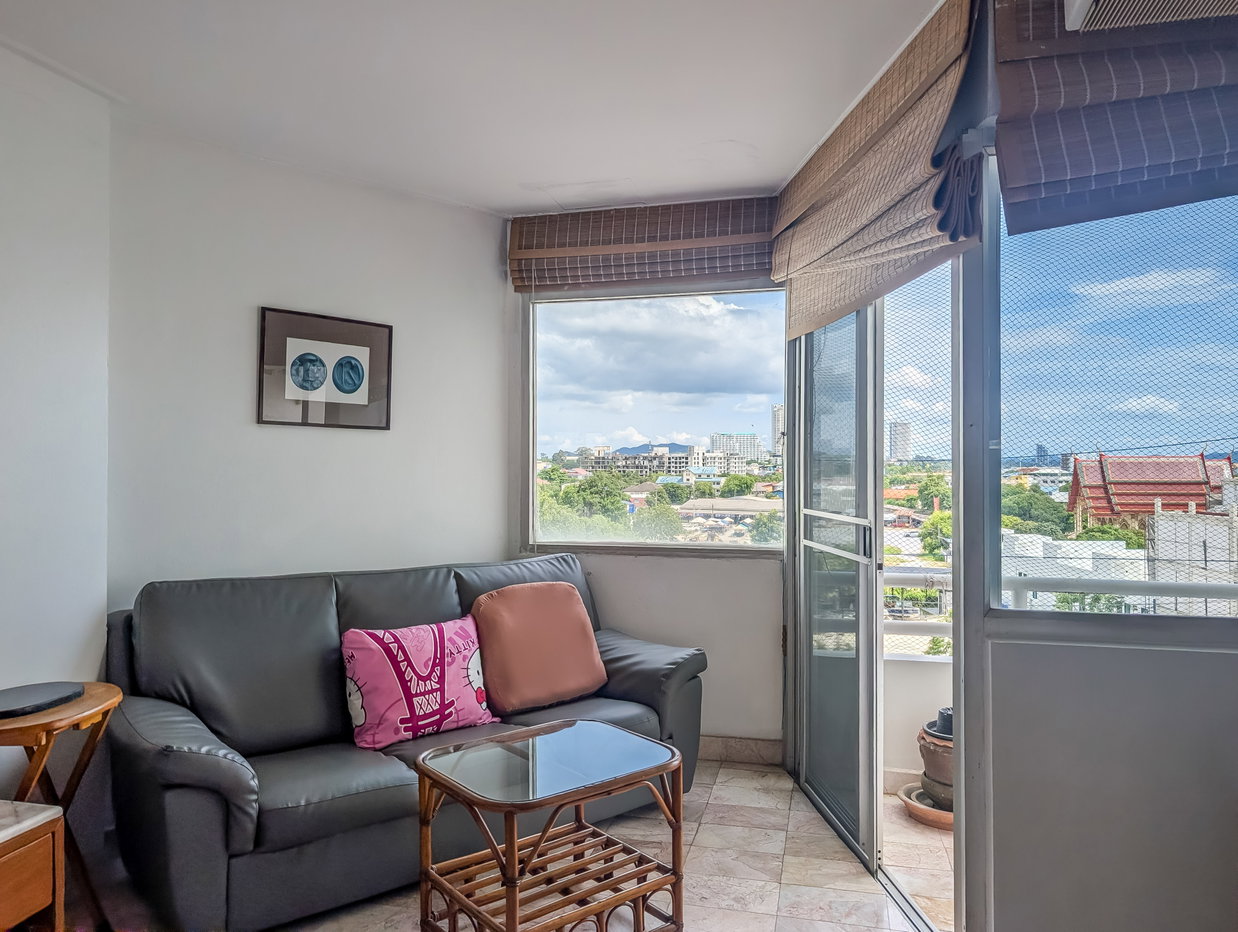 picture Somphong Condotel Studio for Rent Na Jomtien Sea View Condo - 4/8