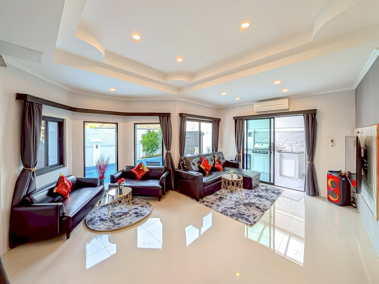 รูป House East Pattaya for Sale Modern Fully Furnished Home - รูปที่ 4/11