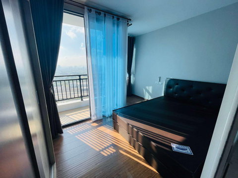 P-147308 — High Floor Condo for Sale with Tenant - Artisan Ratchada. Price 3.7 Million THB. Tel 085-592-2897 Line: @easythaihome