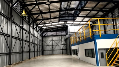 เช่าโรงงาน สนามบินดอนเมือง :  ให้เช่าโกดังมีออฟฟิศ เนื้อที่ 80 ตรว. ดอนเมือง เทิดราชัน รั้วรอบ รถ 6 ล้อเข้าได้ เหมาะสำหรับธุรกิจออนไลน์และจุดกระจายสินค้า 