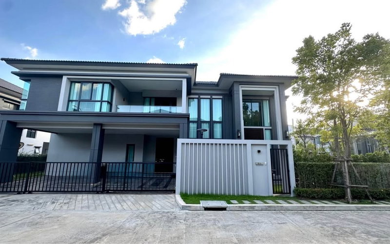 บ้านเดี่ยวให้เช่า : 🏡🔥 ให้เช่า บ้านหรูระดับ Ultra Luxury The City Pinklao–Borom 2 แปลงมุม Rare Item พร้อมสวนส่วนตัวในบ้าน