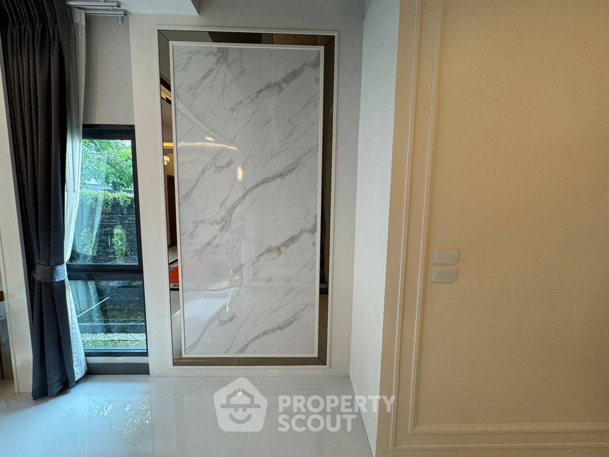 รูป บ้าน 6-ห้องนอน ที่ เดอะ ซิตี้ บางนา ใน บางแก้ว (ID 2937171) - รูปที่ 12/32