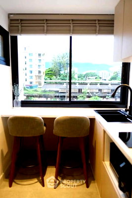 Condos for sale 700 Year Sports Arena Chiang Mai : 1-BR Condo at Sritana Condominium 2 close to Chiang Mai University (ID 2934429)