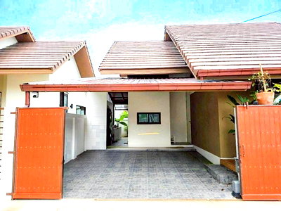 Houses for sale Bang Lamung Chonburi : House for Sale Huai Yai Pattaya Modern Luxury