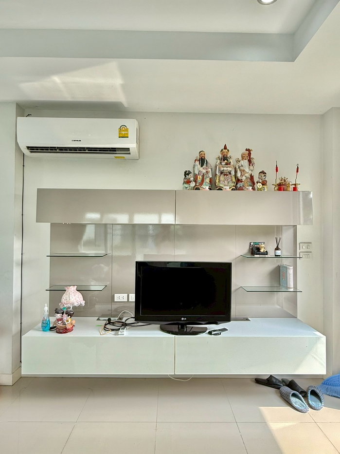 รูป 🏡 ขาย / เช่า บ้านเดี่ยว 2 ชั้น โครงการ The Best Hatairat-Thairaman 3 ห้องนอน 3 ห้องน้ำ ทำเลดี ซ.ไทยรามัญ — เดินทางสะดวก - รูปที่ 15/18