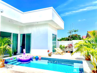Houses for rent Chonburi : Pool Villa for Rent Mabprachan Pattaya Private Pool