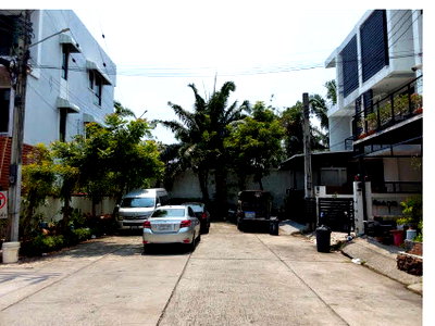 Townhouses for sale Samut Prakarn : TOWN HOUSE 20 Sq.w. Muang Samut Prakarn Samut Prakarn for 2.5M